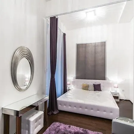 White House * Budapest